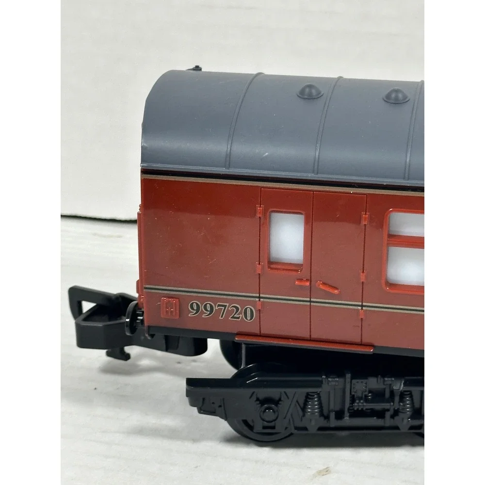 Lionel‎ Harry Potter Hogwarts Express Coach Car 99720 Maroon Train Rail